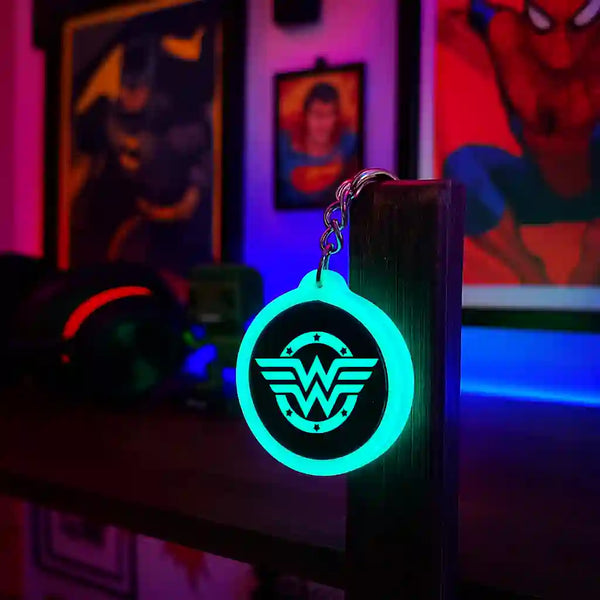 Wonder Woman | Keychain | Glow in Dark