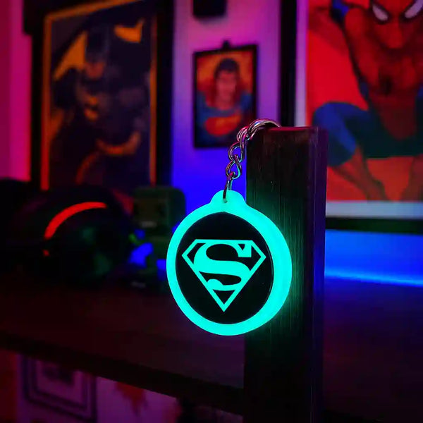 Superman | Keychain | Glow in Dark