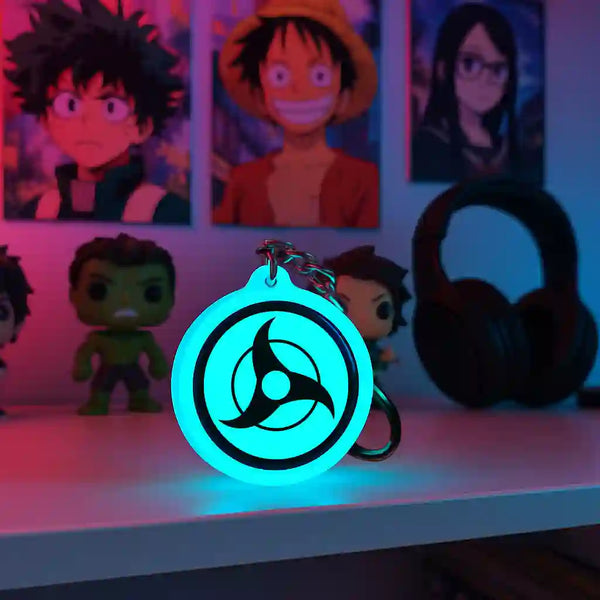 Itachi sharingan | Naruto | Keychain | Glow in Dark